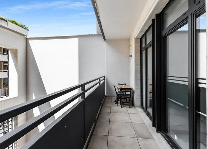 Washington Building - 4 Posti Milánó